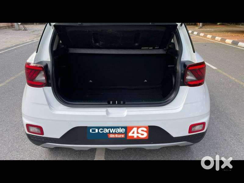 Hyundai Venue S Turbo Dct, 2019, Petrol