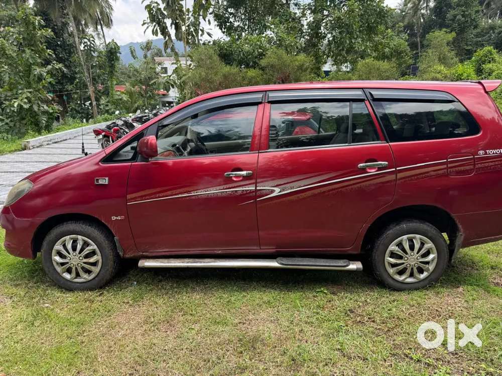 Toyota Innova 2007 Diesel 232000 Km Driven