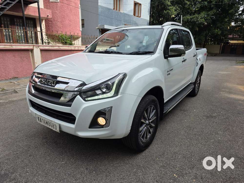 Isuzu V-cross Z 4x4 Mt, 2020, Diesel