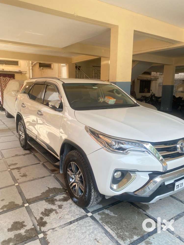 Toyota Fortuner 2017 Petrol 67000 Km Driven