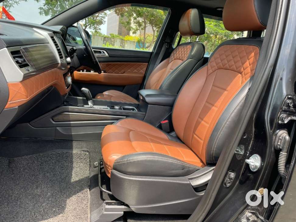 Mahindra Alturas G4 4wd At, 2019, Diesel