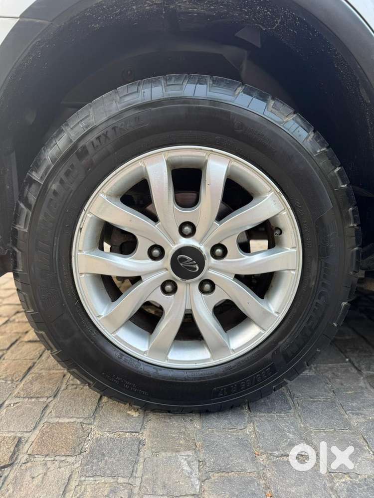 Mahindra Xuv500 2.2 W10 Sportz Edition Mt, 2018, Diesel