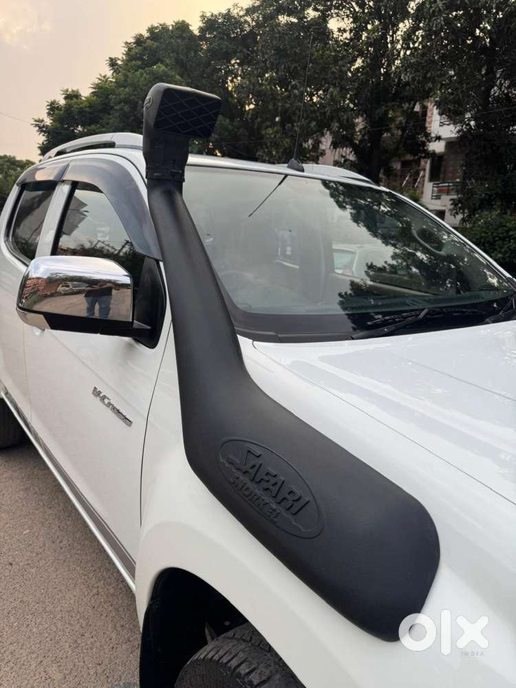 Isuzu V-cross Diesel 2019