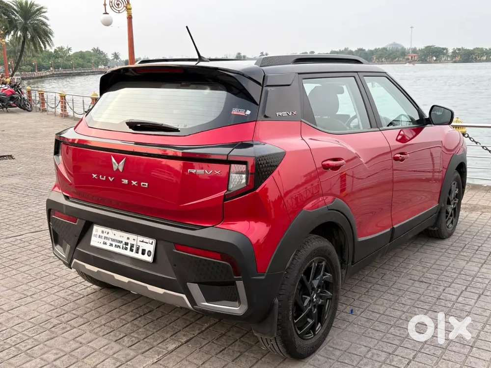 Mahindra Xuv 3xo Revx 2026