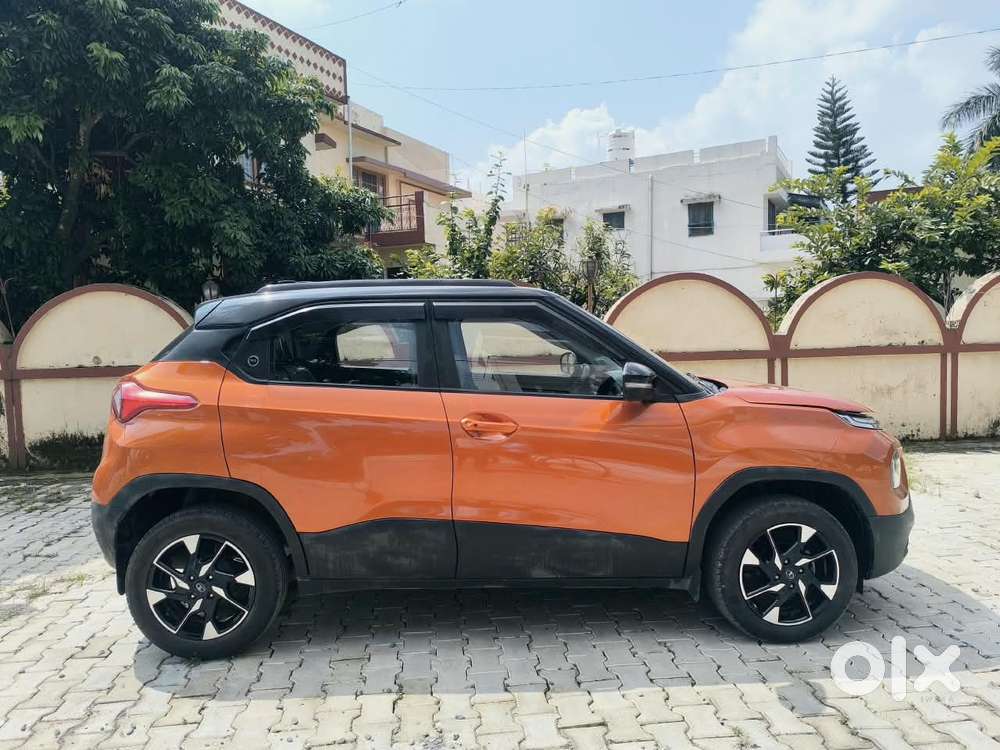 Tata Punch Accomplished Dazzle Mt Sunroof, 2024, Petrol
