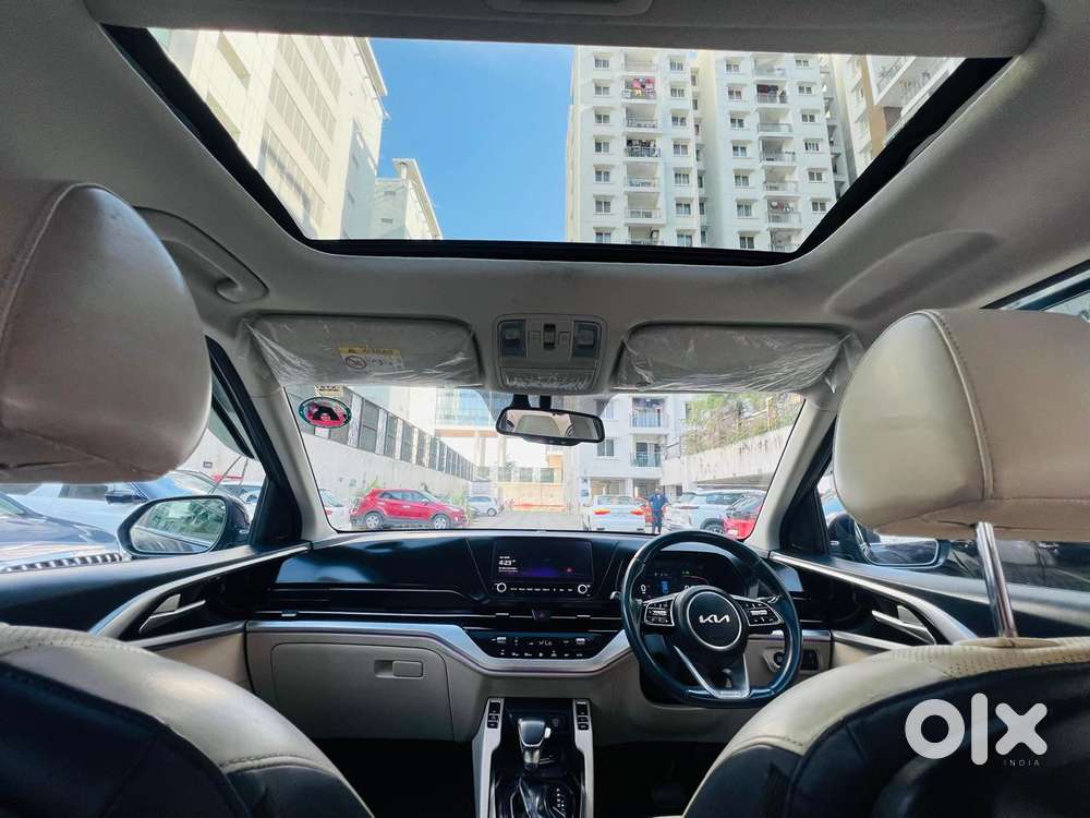 Kia Carens 1.5 Luxury Plus Turbo Dct 7 Str, 2022, Petrol