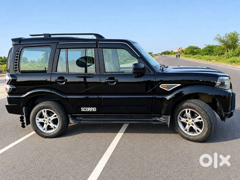 Mahindra Scorpio Diesel 2016 November