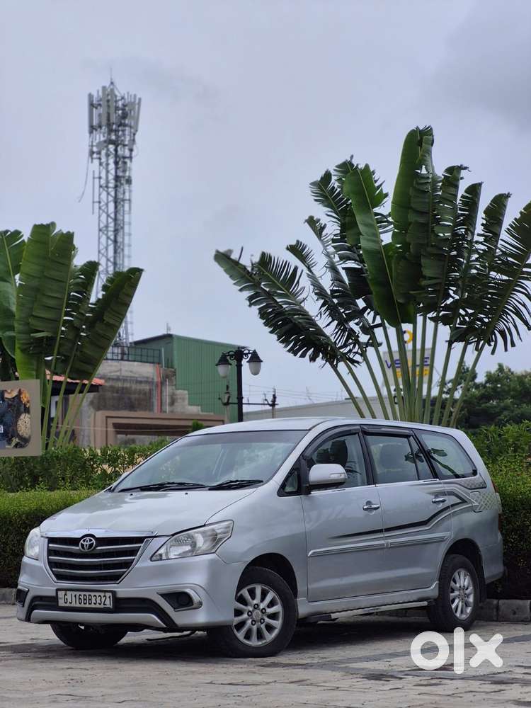 Toyota Innova 2.5 E Diesel Ms 7-seater, 2012, Diesel