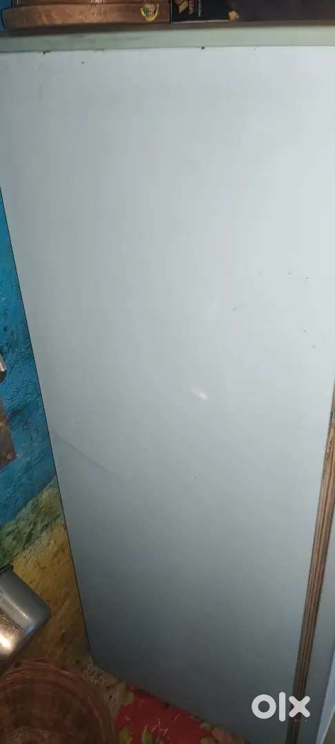 Fridge  good condition gas dalvana padegi