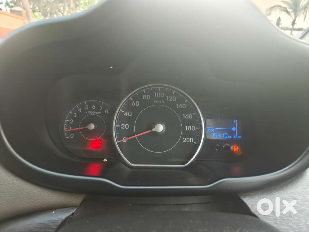 Hyundai I10 Sportz, 2014, Cng & Hybrids