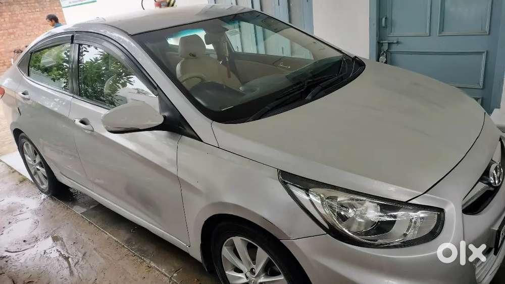 Hyundai Fluidic Verna 2012 Diesel 136950 Km Driven