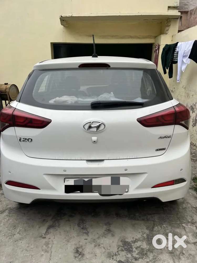 Hyundai I20 2015 Diesel 100000 Km Driven
