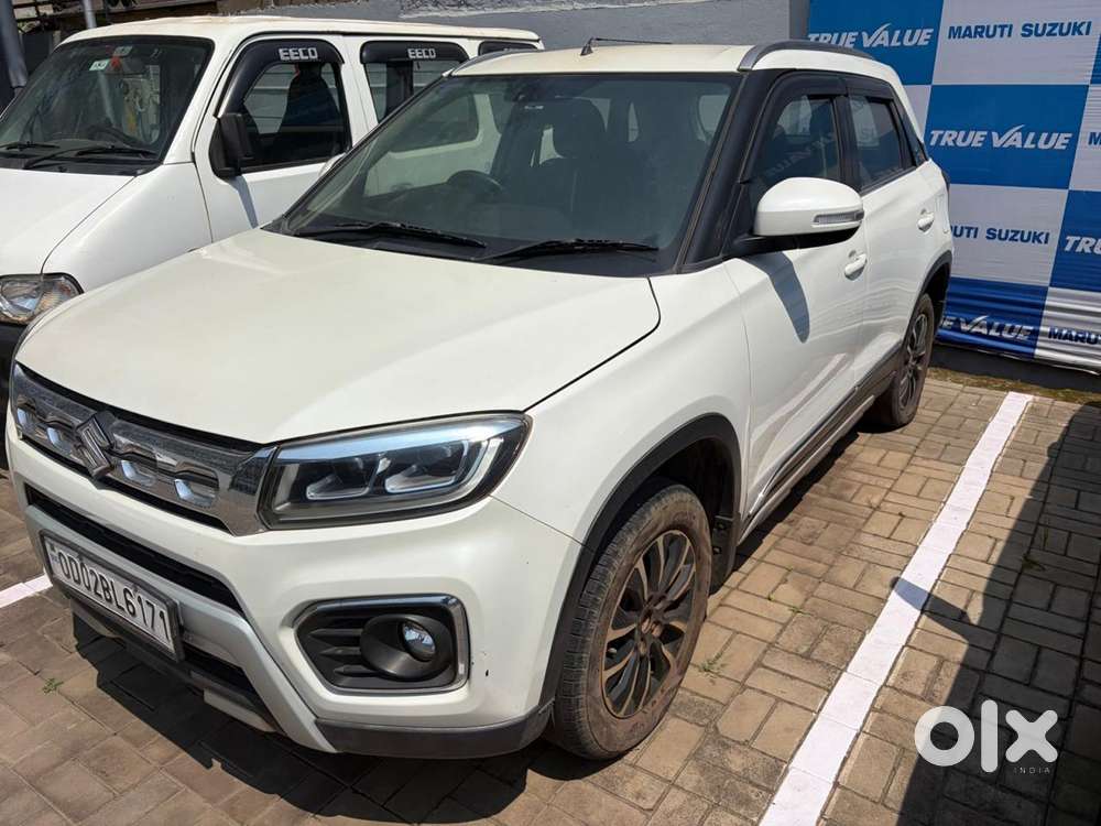 Maruti Suzuki Brezza 1.5 Zxi Plus At Smart Hybrid, 2020, Petrol