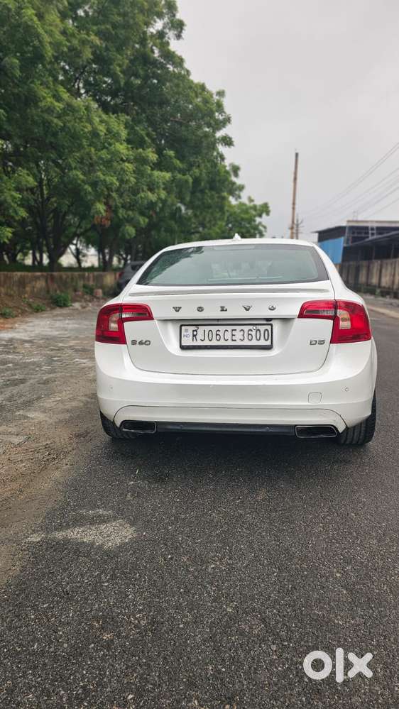 Volvo S60 D5 Kinetic, 2015, Diesel