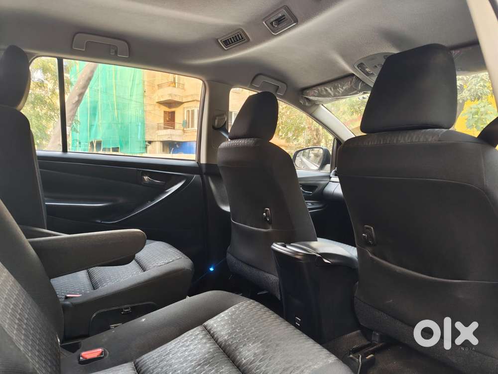 Toyota Innova Crysta 2.4 Gx Mt, 2016, Diesel
