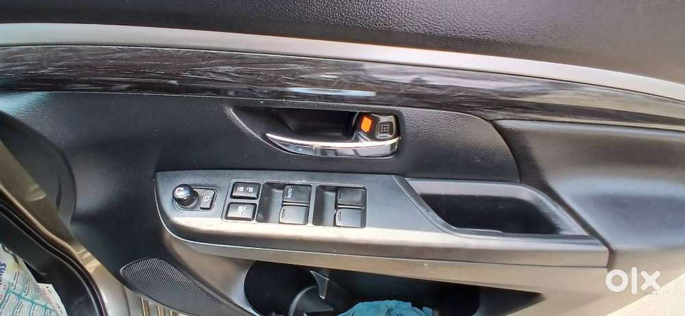 Maruti Suzuki Xl6 1.5 Alpha Plus Mt, 2022, Petrol