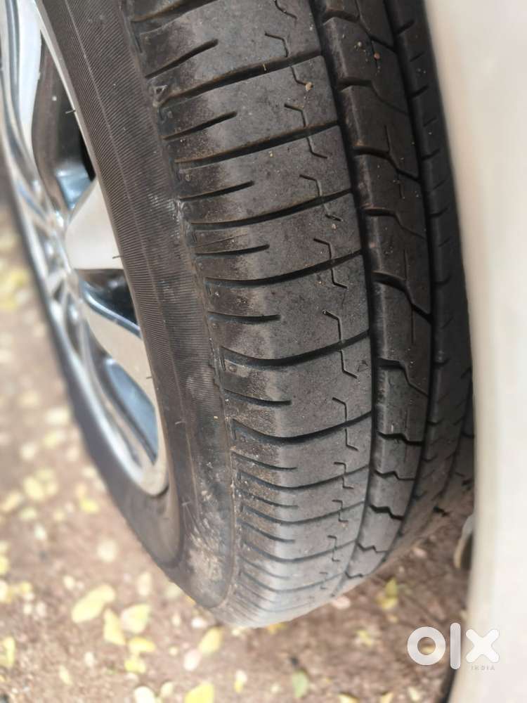 Toyota Innova 2012-2013 2.5 E Diesel Ms 7-seater, 2015, Diesel