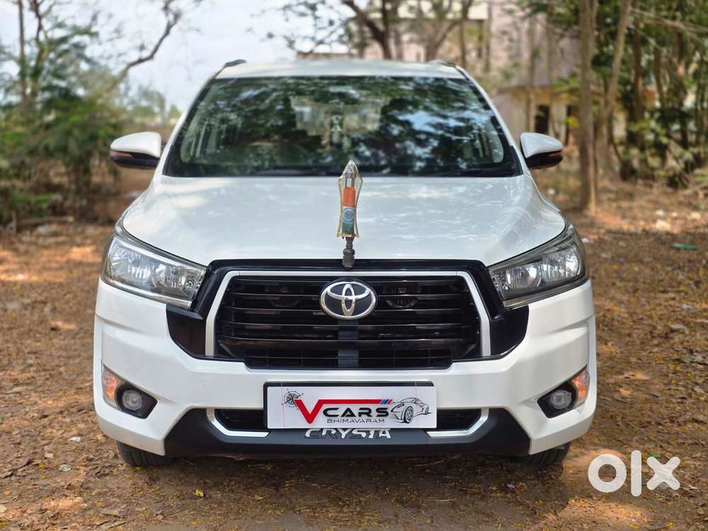 Toyota Innova Crysta 2.4 G Mt 8s, 2020, Diesel