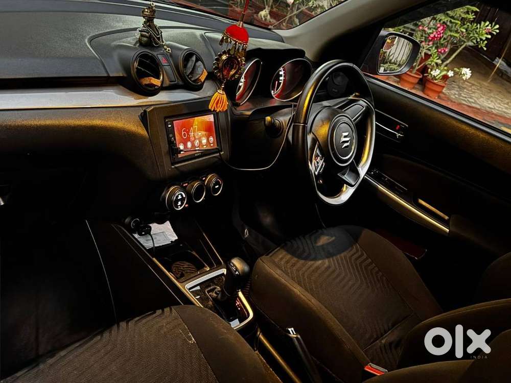 Maruti Suzuki Swift Zxi Amt (top Variant) – 2018 (nov)  Automatic  E