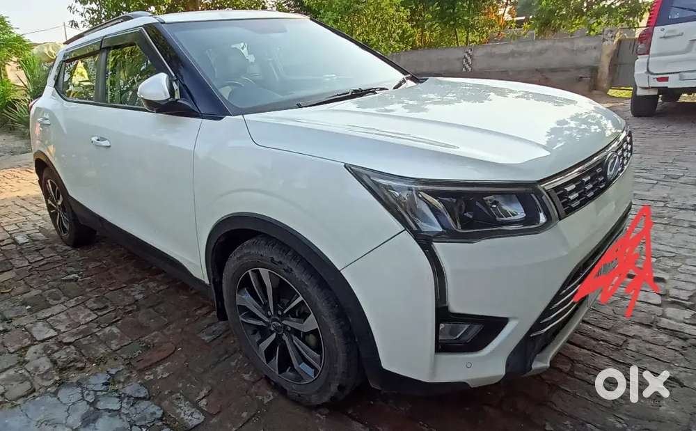 Mahindra Xuv300 2019 Diesel Sunfoor 75000 Km Driven