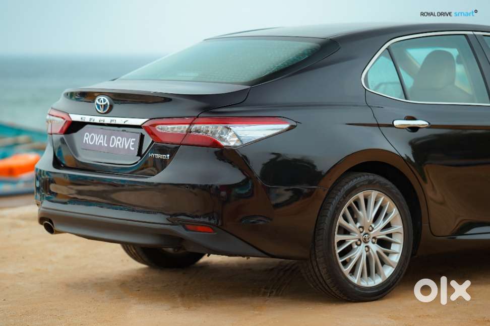 Toyota Camry, 2019, Petrol