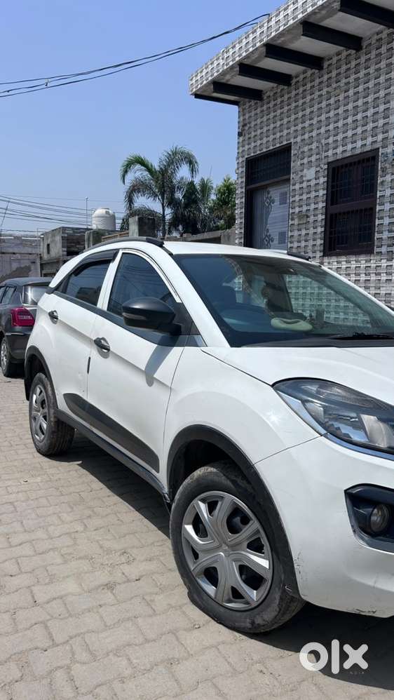 Tata Nexon Variant Xe 2019