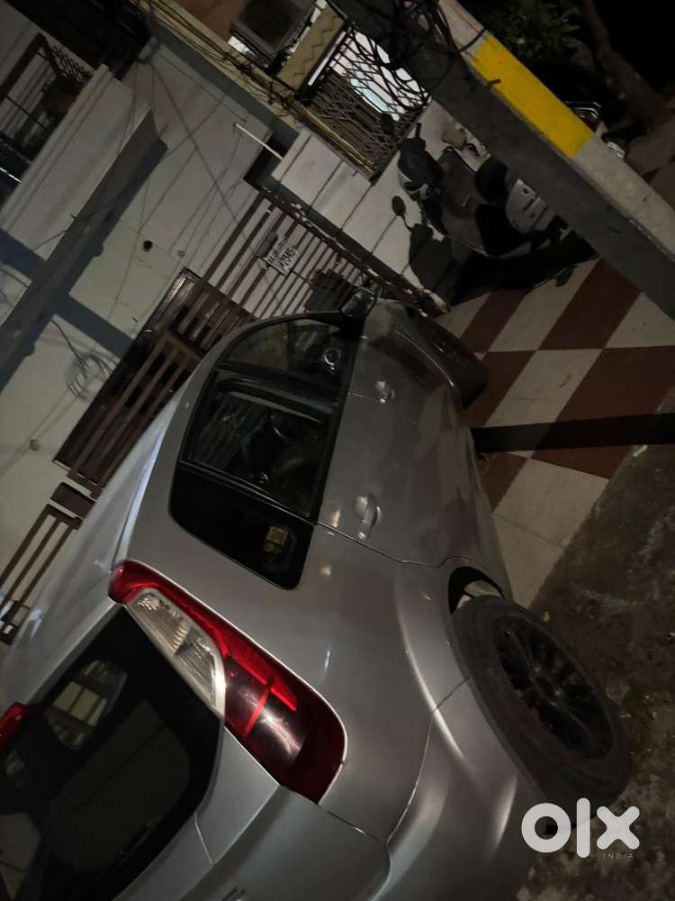 Ford Figo Petrol 2011