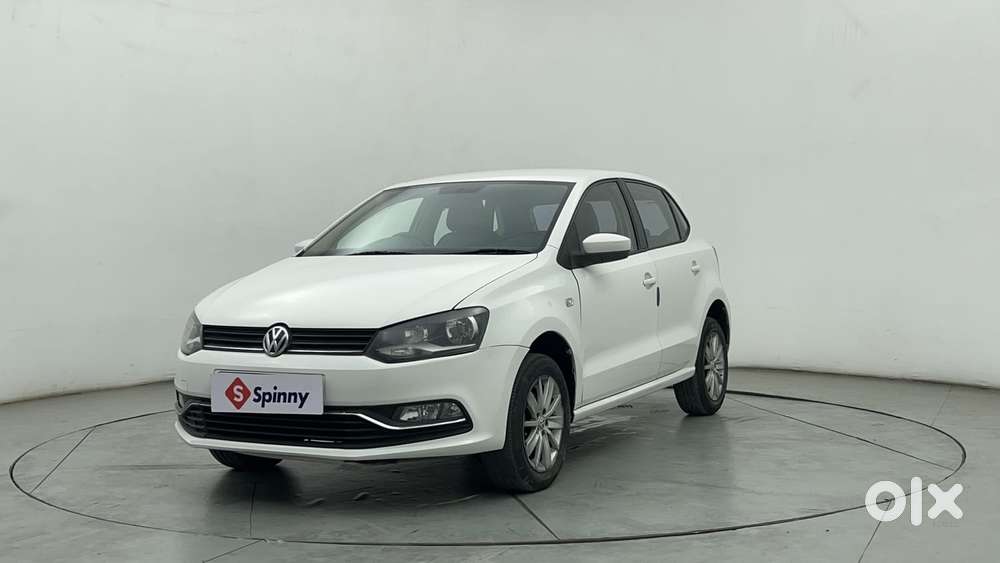 Volkswagen Polo Petrol Highline 1.2l, 2015, Petrol