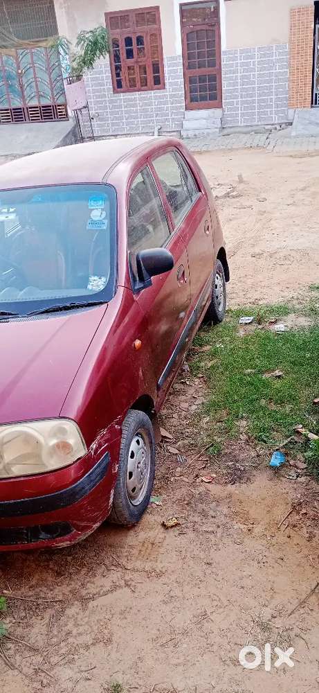 A Santro Car Is On Sale With Good Condition And Well Maintained
