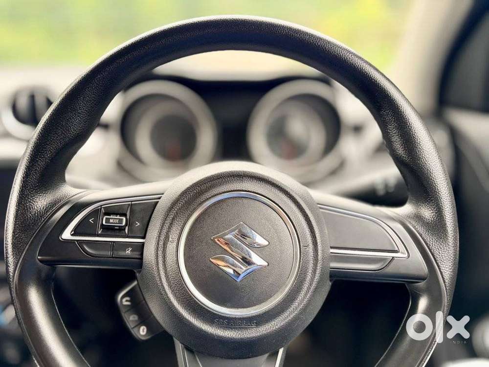 Maruti Suzuki Swift Vxi Abs Bsiv, 2022, Petrol