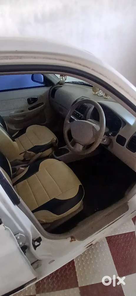 Hyundai Accent 2005 Lpg 200000 Km Driven