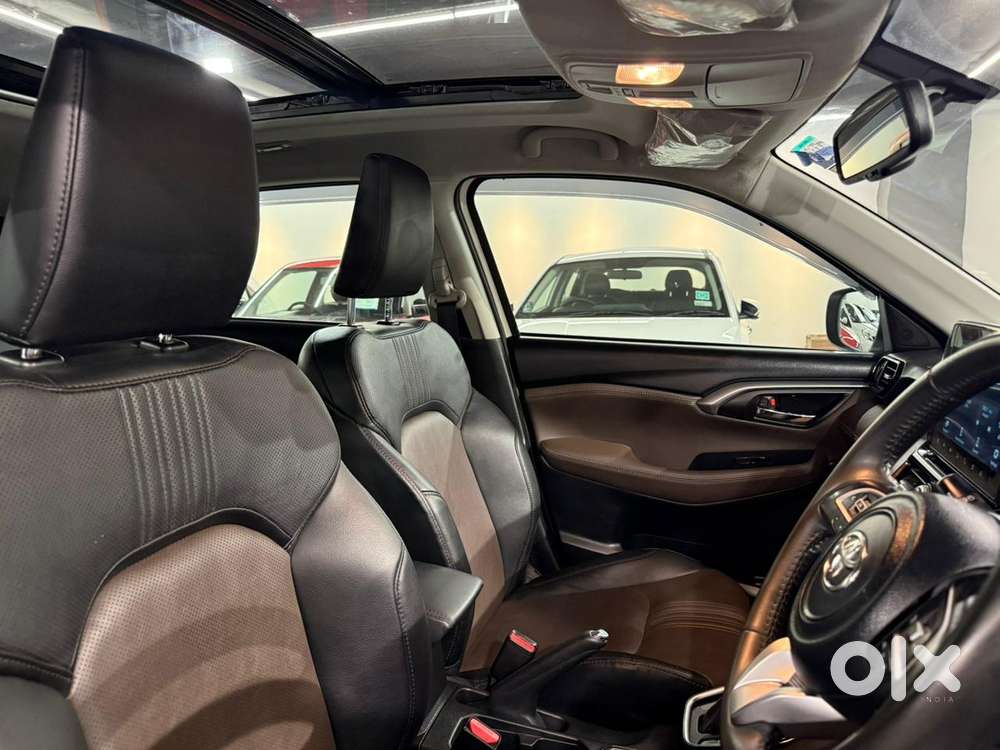 Toyota Urban Cruiser Hyryder 1.5 V Hybrid, 2024, Petrol