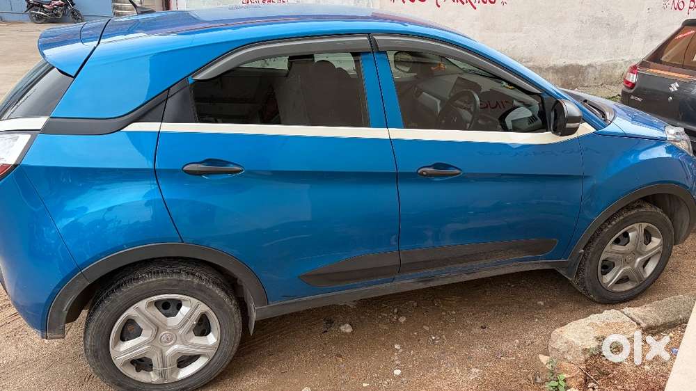 Tata Nexon 2019 Petrol