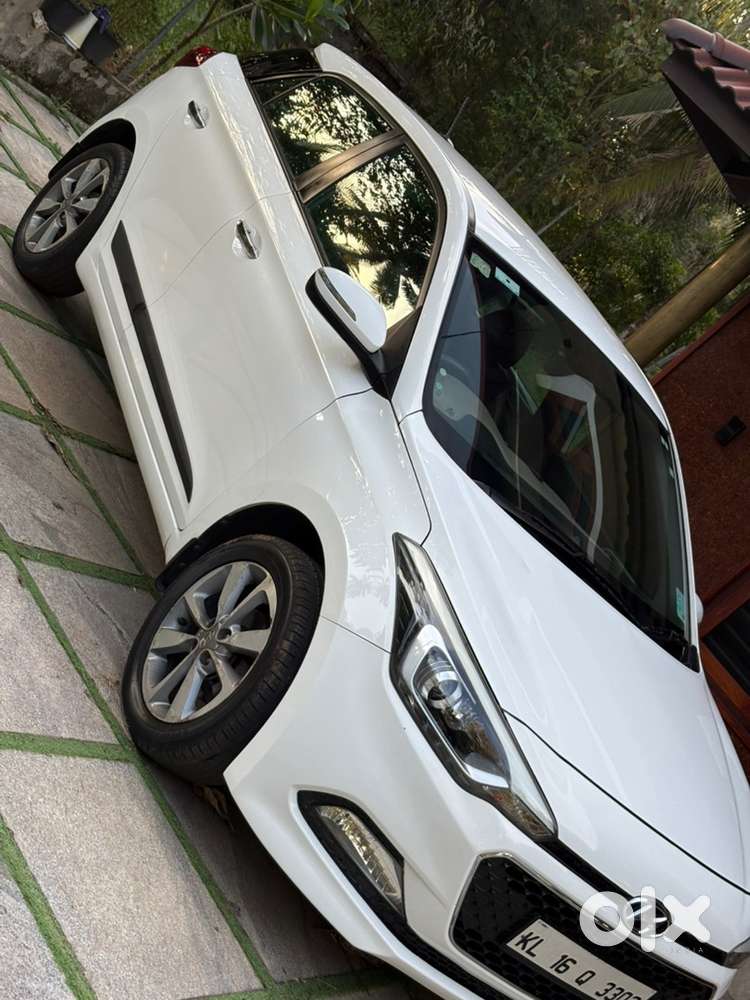 Hyundai Elite I20 2016 Asta Option 64000 Km Full Company Service