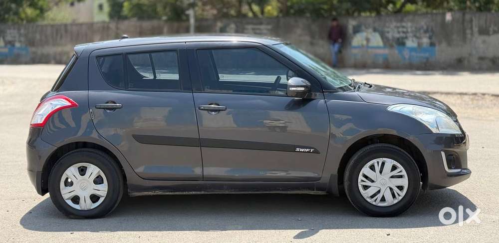 Maruti Suzuki Swift Vxi Cng, 2017, Petrol