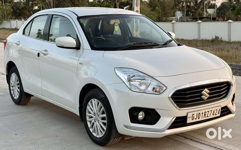Maruti Suzuki Swift Dzire Zxi + Amt, 2017, Petrol