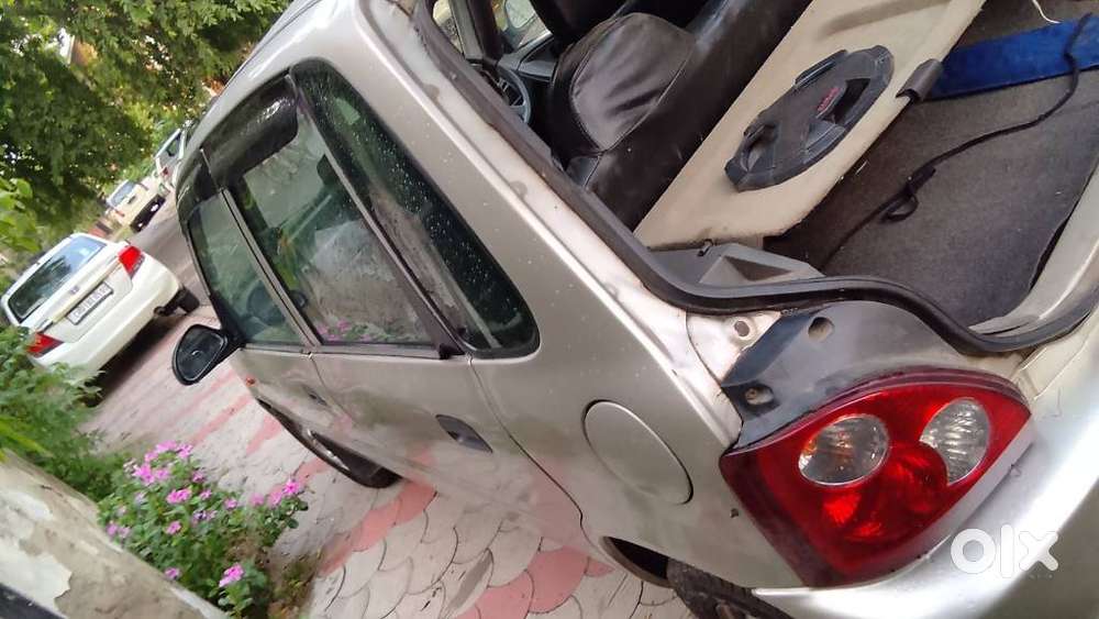 Maruti Suzuki Zen Estilo Lx Bsiv, 2003, Petrol