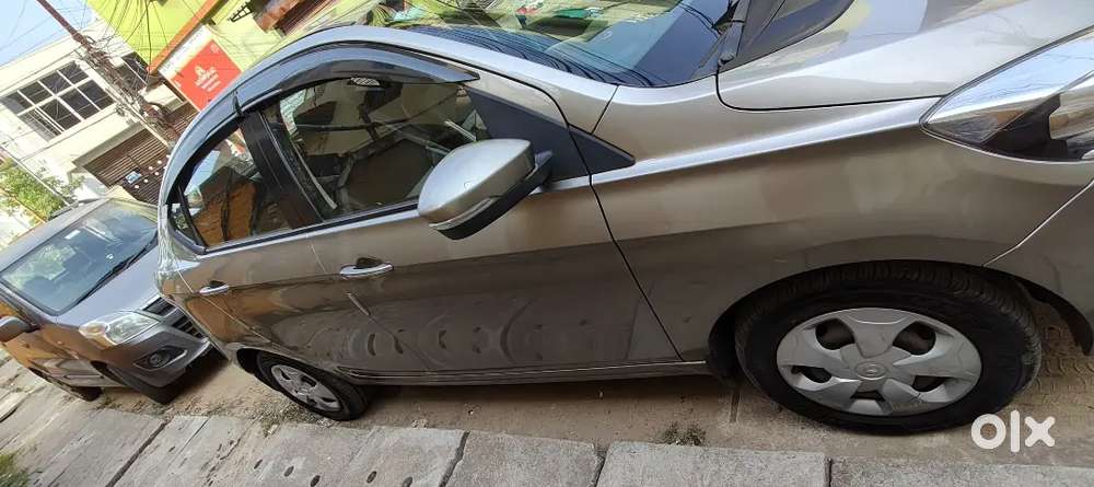 Tata Tigor Revotron 2018