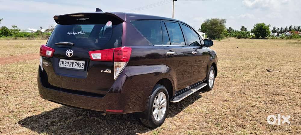 Toyota Innova Crysta 2.4 Vx Mt, 2017, Diesel