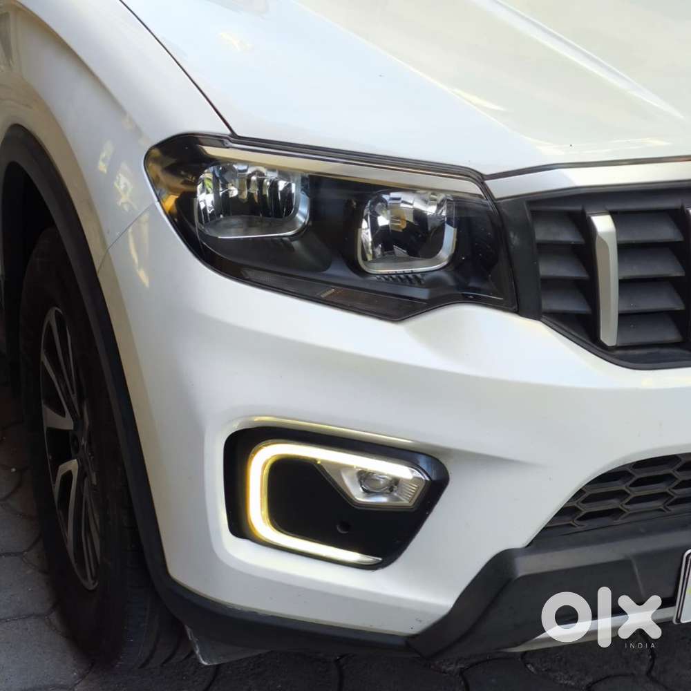 Mahindra Scorpio-n 2.2 Z6 Diesel Mt 7 Str, 2023, Diesel