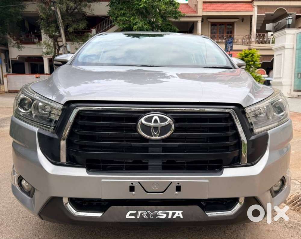Toyota Innova Crysta 2.4 V 7 Str, 2017, Diesel