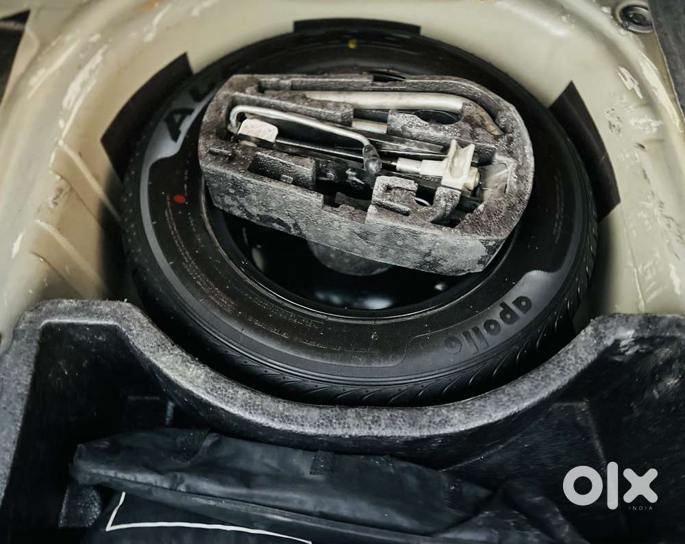 Volkswagen Vento 2010-2013 Petrol Highline, 2013, Petrol