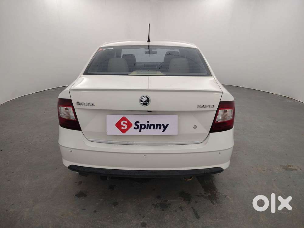 Skoda Rapid 1.6 Mpi Style, 2018, Petrol