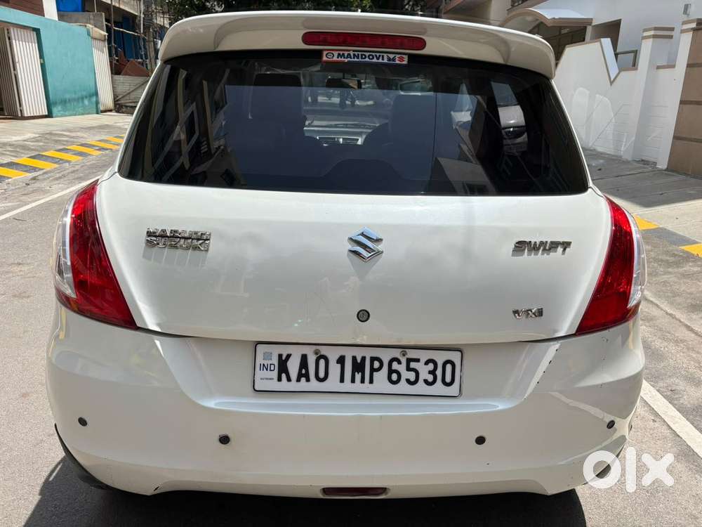 Maruti Suzuki Swift 1.2 Vxi (o), 2017, Petrol