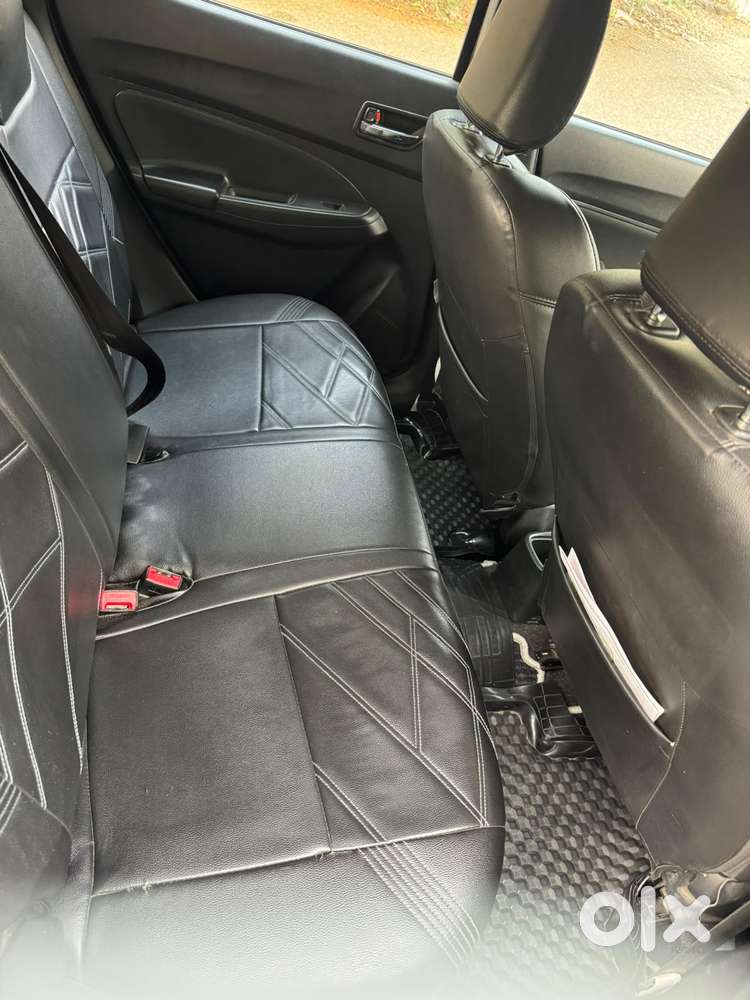 Maruti Suzuki Swift Vxi + Manual, 2022, Petrol