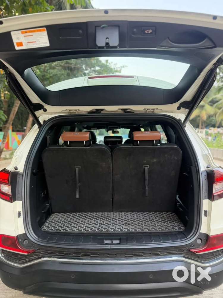 Mahindra Alturas G4 4wd At, 2019, Diesel