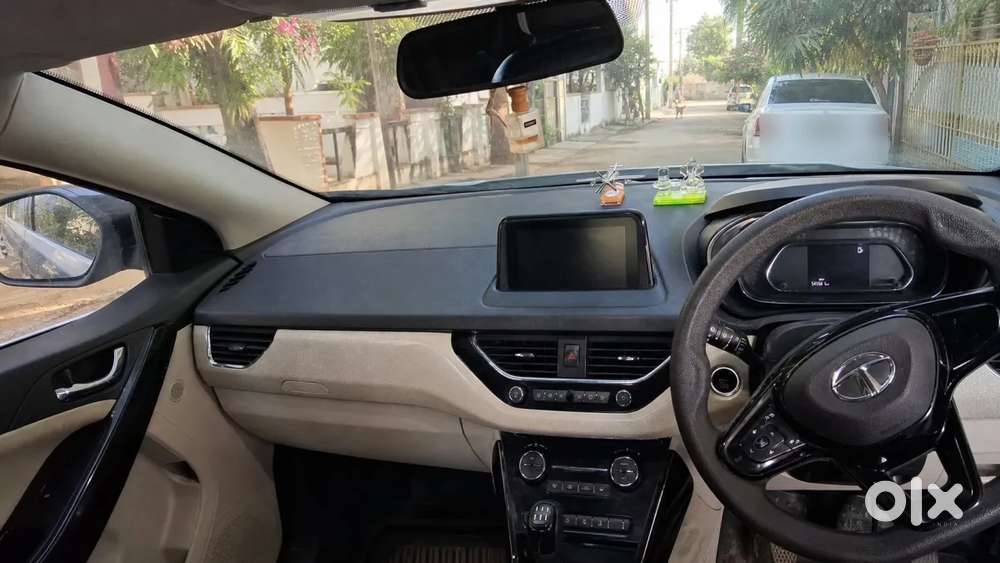 Tata Nexon 1.2 Revotron Xz, 2020, Petrol