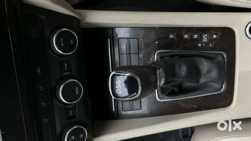 Skoda Octavia 1.8 Tsi At Style Plus, 2017, Petrol