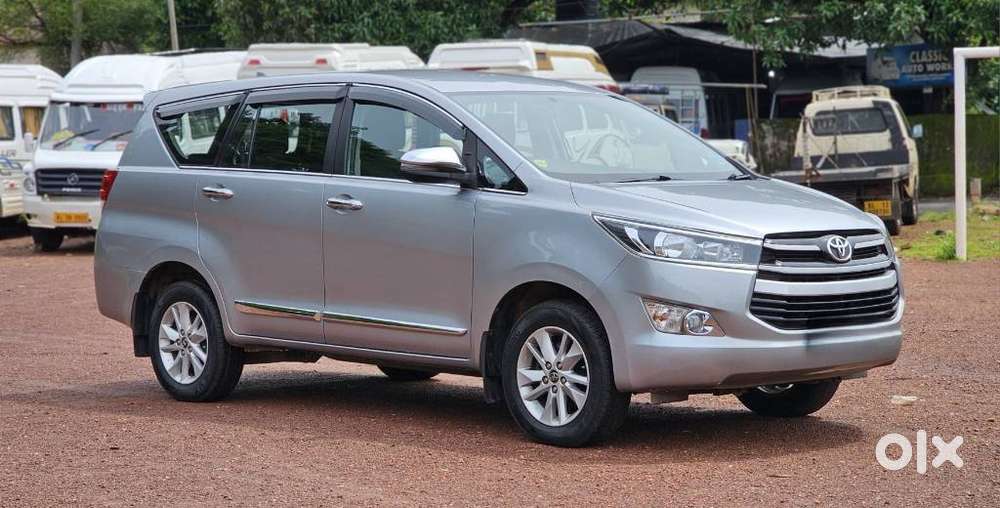 Toyota Innova Crysta