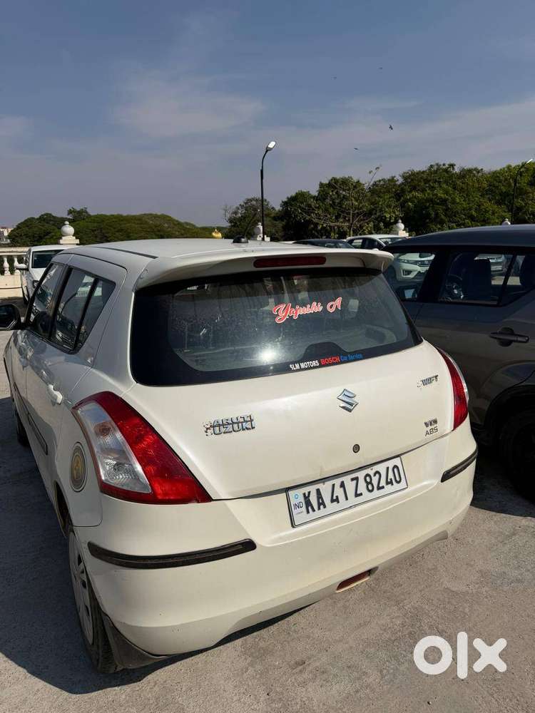 Maruti Suzuki Swift Vdi 2015 Dec Diesel 88000kmkm Driven